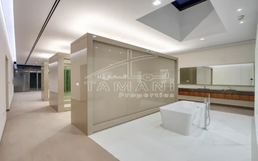 Rare Mansion Largest Built Up Cont 8 Bedrooms