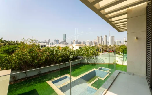 Corner Prime Location 6BR Contemporary