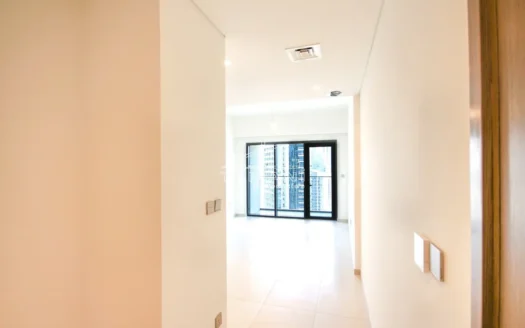 Burj Khalifa View | One-Bedroom Apartment