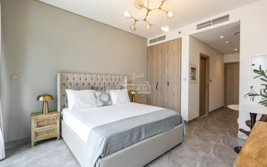 Middle Floor | Fully Furnished | Canal View